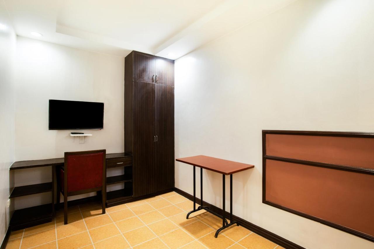 Oyo 394 Tagaytay Haven Hotel - Mendez Tagaytay City Εξωτερικό φωτογραφία
